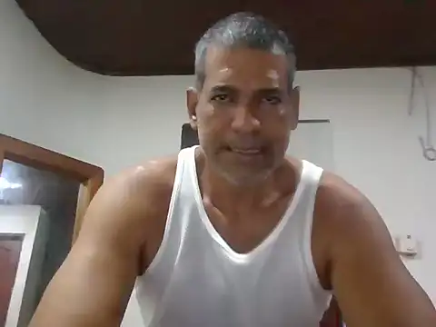 jackbigcock11 webcam