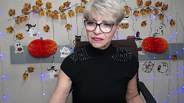 EllaBonito webcam