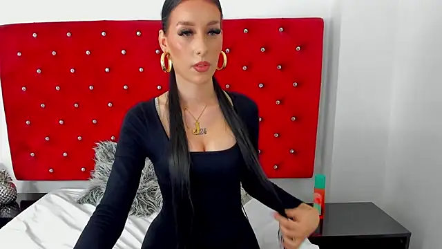 PleasureJasmine webcam