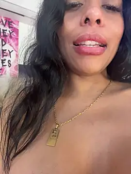 canela_10 stripchat