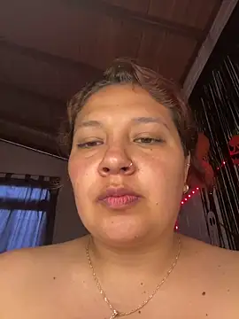 Cami_Moon1 webcam