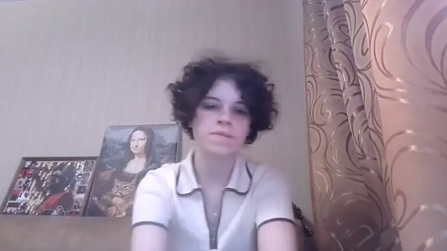 JesseniaHanney webcam