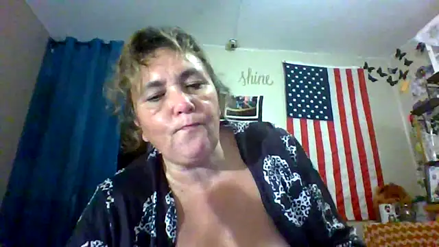 Bored_Grandma webcam