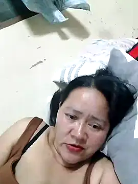 Crazy_little_thin4uxx webcam