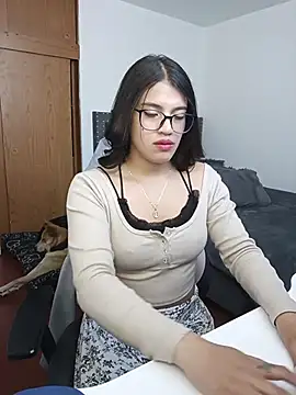 asumi_18 webcam