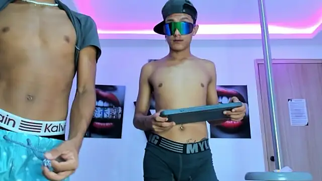 TWINKS_FRIENDS