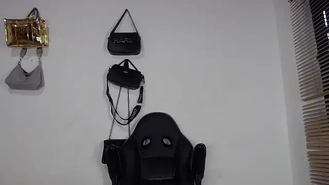 bigcrisblack webcam