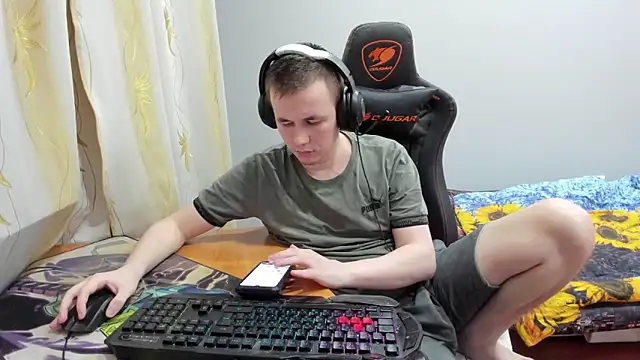 iliaskrislove webcam