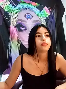 alanacollins- - AlanaCollins-'s free webcam - UK Sex Cams