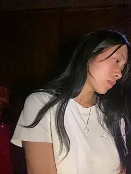 LylyOx9 stripchat