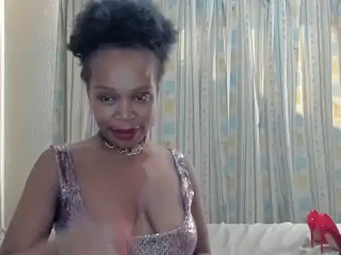 AfricanSquirtingQueen webcam