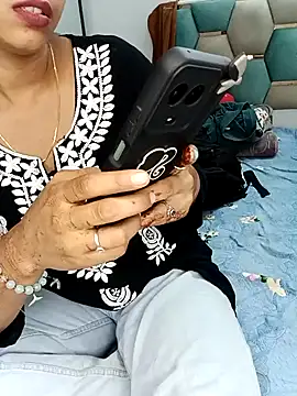 Marathi_Ashu1 webcam