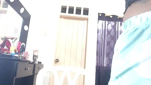 hot_and_naughty_latin webcam