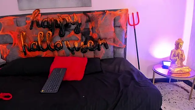 SabrinaTomson webcam