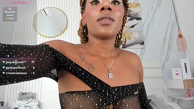 Sara_Lewwis webcam