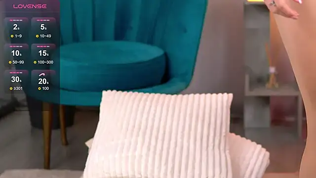RebeccaRese webcam
