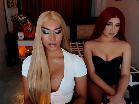 HighPriestess webcam
