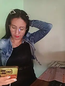 ERIKA__29 webcam