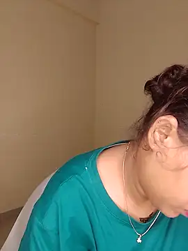 Naughtysilk webcam