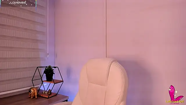 Emma__clark_ webcam