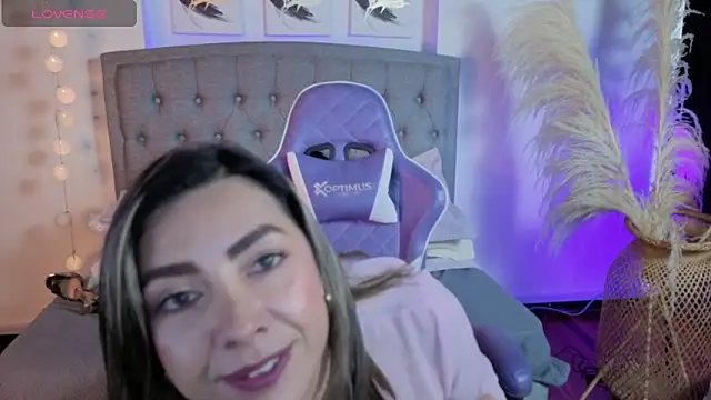 Isabella_lt webcam