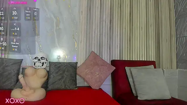 BriannaChelsea webcam
