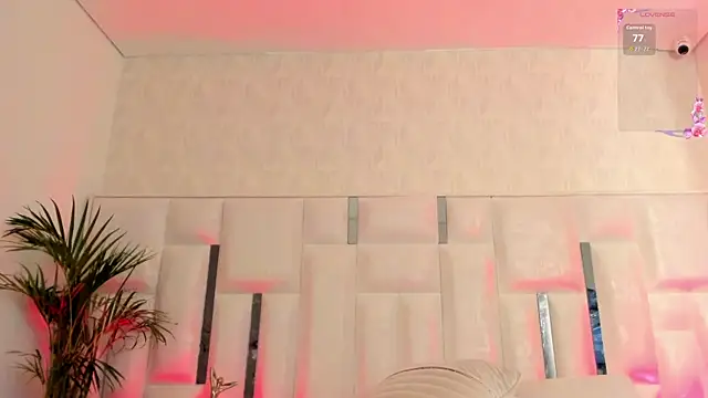 im_nika_ webcam