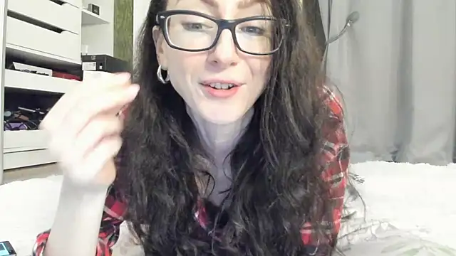 Baby_Jewel webcam