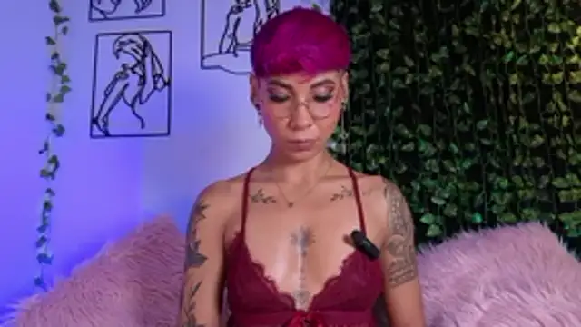 MiaMorgan_ webcam