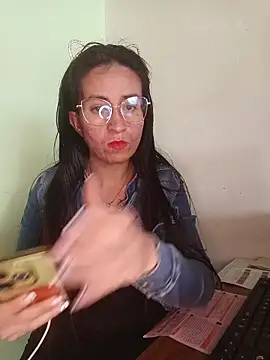 ERIKA__29 webcam