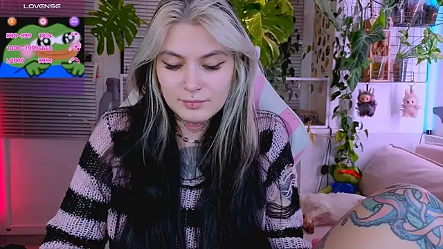 jelya_sg webcam