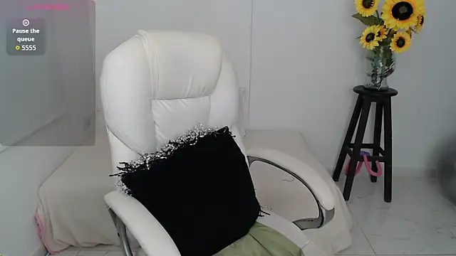 ana_milf