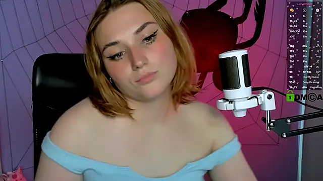 casey_meow_ webcam