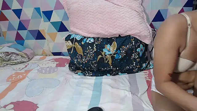 sassyerica69 webcam