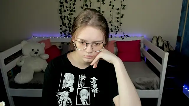 shy_elina01 webcam