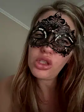 Megan_off webcam