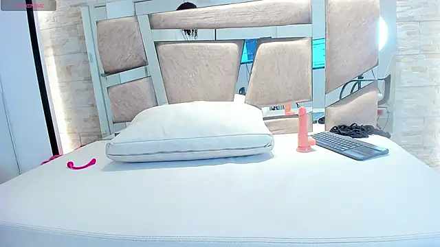 ammie_fenne webcam