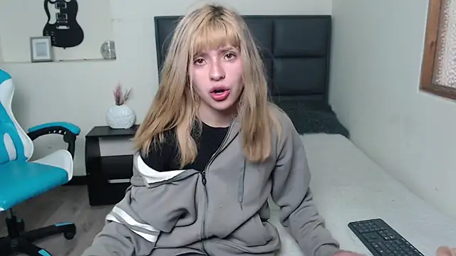 Amnesia_ webcam