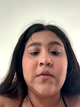 Mia_Sun14 webcam