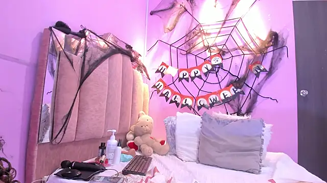 LoveQueen2 webcam