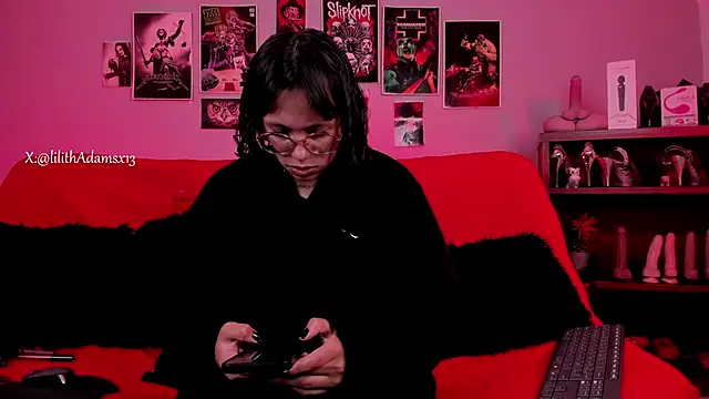 lilith-deveraux webcam