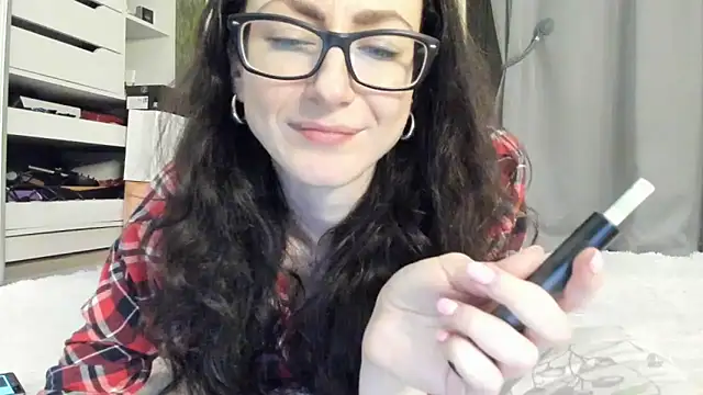 Baby_Jewel webcam