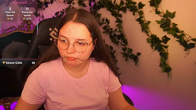 SophieDreamss webcam