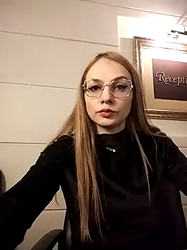 babyaga007 webcam