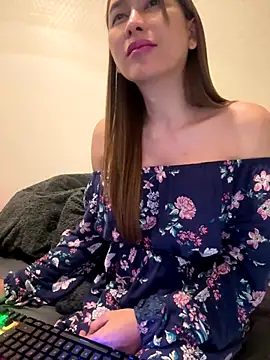 Asian_ladyboy2025 webcam