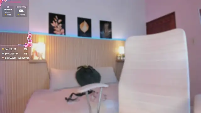 Sirenita_petitexoxo webcam