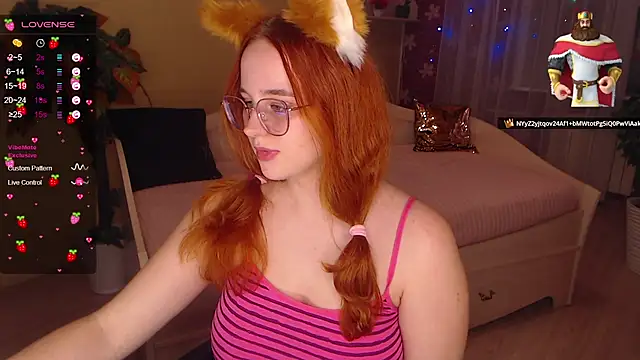 LunaSweet18 webcam
