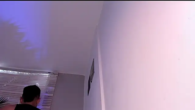 Alexander_Diiaz webcam