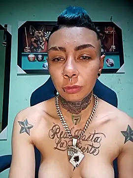 Exoticfive7 webcam