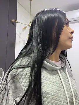 TiffanyyLam webcam
